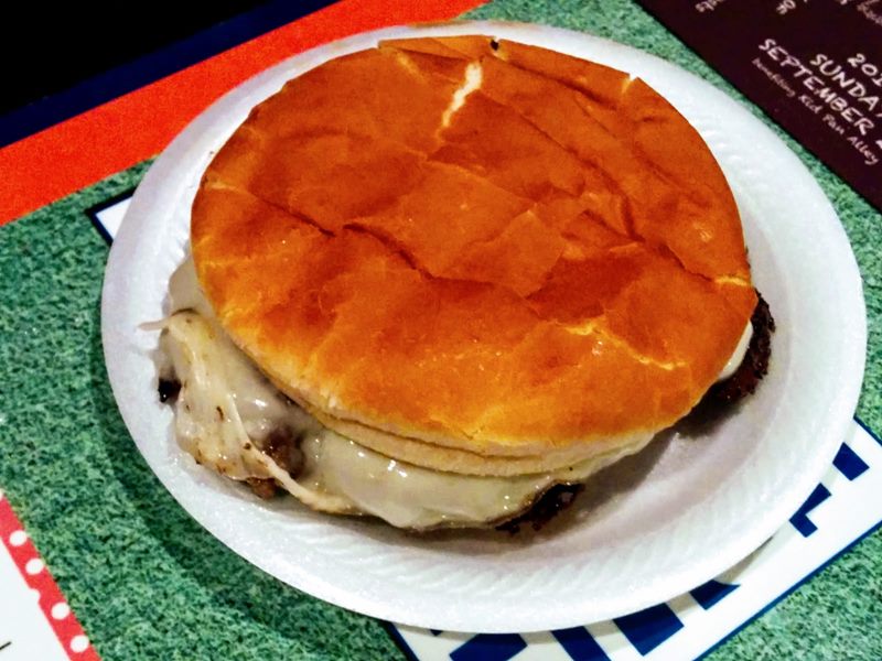 Riverside Lunch food